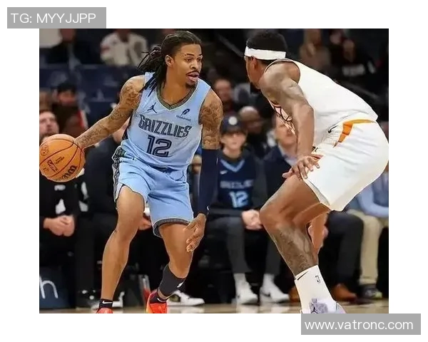 2018年12月1日马刺与火箭激战回顾双方球员表现与比赛精彩瞬间分析