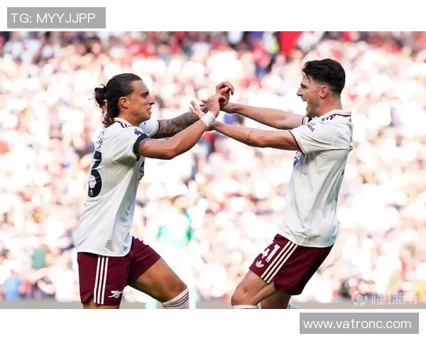 曼联与热刺激战英超巅峰对决谁能笑到最后争夺胜利荣耀 曼联与热刺激战英超巅峰对决谁能笑到最后争夺胜利荣耀